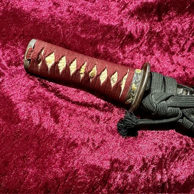 b2ap3_large_Armoury-Antiques-and-Militaria-Tanto-1 ***NOW SOLD***An Early Shinto (1596-1800) Yoroi-Dōshi (Armour Piercing Dagger) in Full Koshirae. - Armoury Antiques | Marlborough Antiques