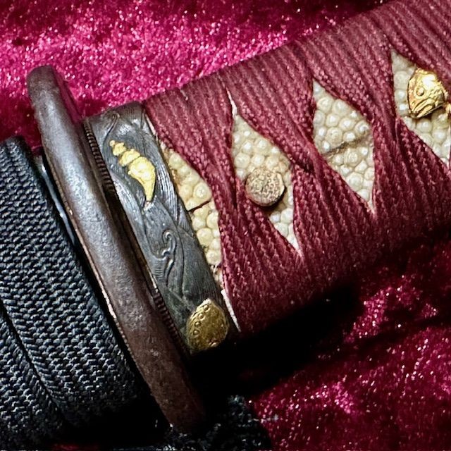 b2ap3_large_Armoury-Antiques-and-Militaria-Tanto-4 ***NOW SOLD***An Early Shinto (1596-1800) Yoroi-Dōshi (Armour Piercing Dagger) in Full Koshirae. - Armoury Antiques | Marlborough Antiques