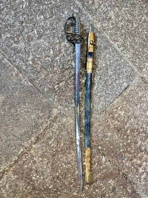 b2ap3_large_Armoury-Antiques-and-Militaria-2 ***New In***An Interesting English Victorian 1822 Pattern Sword with a Captured/ Gifted US Navy Sword Blade. - Armoury Antiques | Marlborough Antiques