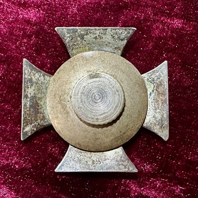 b2ap3_large_Armoury-Antiques-and-Militaria-WW1-Iron-Cross-1st-Class-2 ***NOW SOLD***1st Class '800' Marked, Screw Backed WW1 German Iron Cross. - Armoury Antiques | Marlborough Antiques