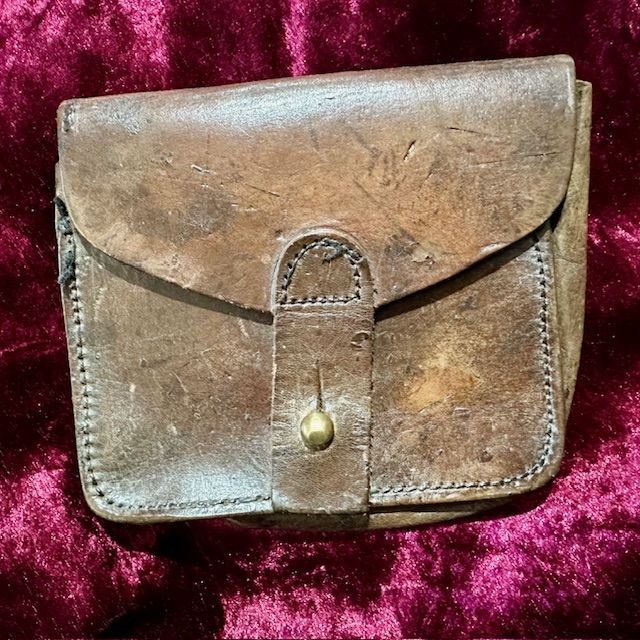 b2ap3_large_Armoury-Antiques-and-Militaria-Martini-Henry-Pouch-1 ***New In***Rare Victorian Martini-Henry Ammunition Pouch. - Armoury Antiques | Marlborough Antiques