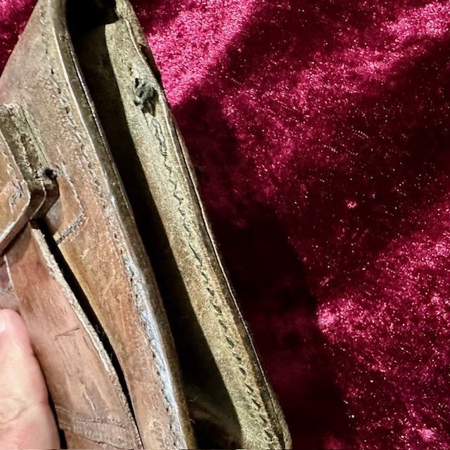 b2ap3_large_Armoury-Antiques-and-Militaria-Martini-Henry-Pouch-3 ***New In***Rare Victorian Martini-Henry Ammunition Pouch. - Armoury Antiques | Marlborough Antiques