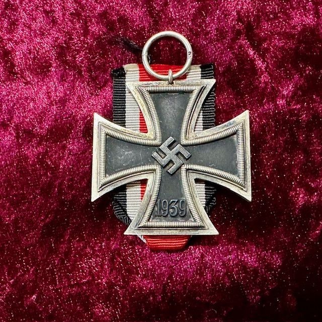 b2ap3_large_Armoury-Antiques-and-Militaria-WW2-Iron-Cross-1 ***New In***Superb WW2 German Iron Cross (EKII) by '65' (Klein & Quenzer' (Isar/ Oernser). - Armoury Antiques | Marlborough Antiques