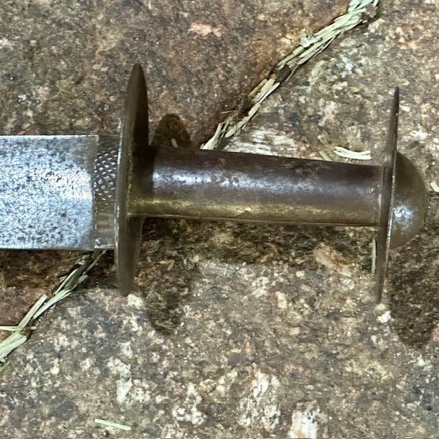 b2ap3_large_Armoury-Antiques-and-Militaria-Antique-Nepalese-Kora-4 ***NOW SOLD*** An Antique Nepalese Kora. - Armoury Antiques | Marlborough Antiques