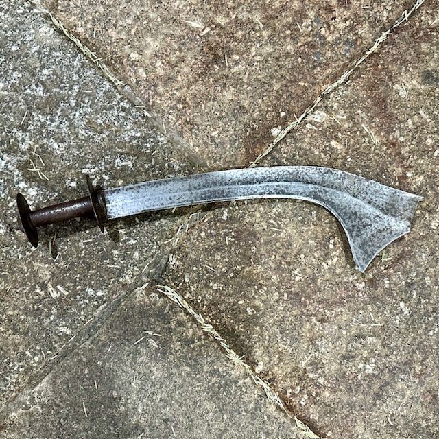 b2ap3_large_Armoury-Antiques-and-Militaria-Antique-Nepalese-Kora-5 ***NOW SOLD*** An Antique Nepalese Kora. - Armoury Antiques | Marlborough Antiques