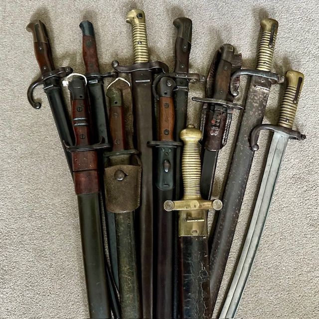 b2ap3_large_Armoury-Antiques-and-Militaria-Bayonets-1 ***New In***Superb Bayonet Collection (British, Japanese, French) All in Superb Condition. - Armoury Antiques | Marlborough Antiques