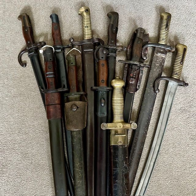 b2ap3_large_Armoury-Antiques-and-Militaria-Bayonets-2 ***New In***Superb Bayonet Collection (British, Japanese, French) All in Superb Condition. - Armoury Antiques | Marlborough Antiques