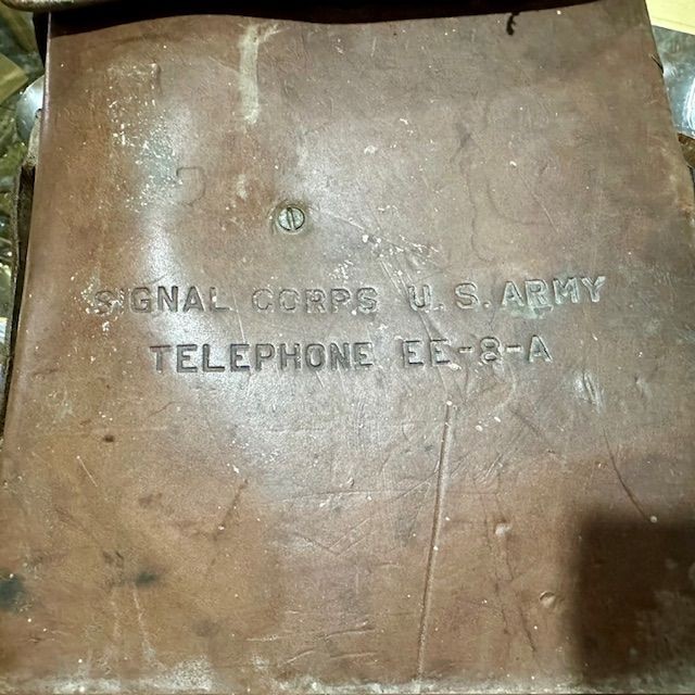 b2ap3_large_WW2-US-Telephone-2 ***New In***Two (2) WW2 US Field Telephones - United States EE-8 Type. - Armoury Antiques | Marlborough Antiques