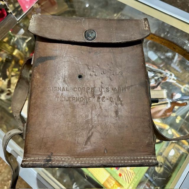 b2ap3_large_WW2-US-Telephone-4 ***New In***Two (2) WW2 US Field Telephones - United States EE-8 Type. - Armoury Antiques | Marlborough Antiques