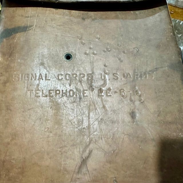 b2ap3_large_WW2-US-Telephone-5 ***New In***Two (2) WW2 US Field Telephones - United States EE-8 Type. - Armoury Antiques | Marlborough Antiques