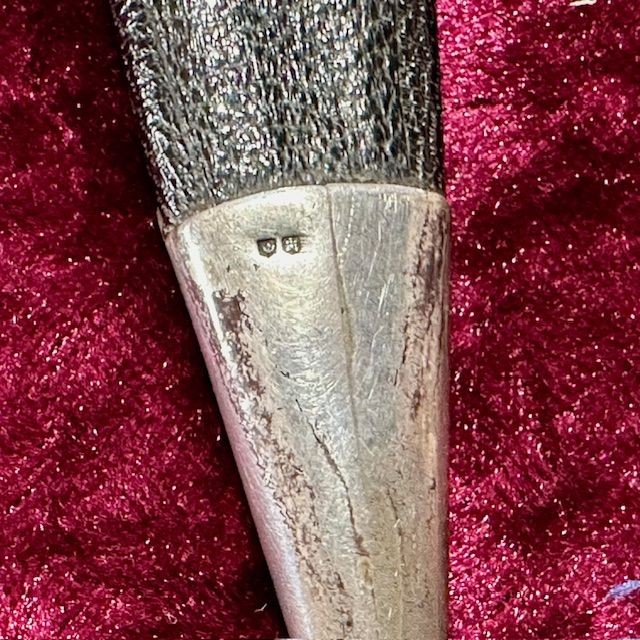 b2ap3_large_Armoury-Antiques-and-Militaria-Skean-Dhu-5 ***New In***A Civilian Wear c1950 Sgian Dubh with Solid Silver Mounts Previously Owned by 'Captain 'J. M. Davidson - 3rd Battalion Cameron Highlanders'. - Armoury Antiques | Marlborough Antiques