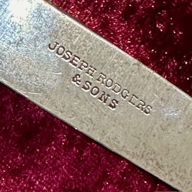 b2ap3_large_Armoury-Antiques-and-Militaria-Victorain-Folding-Knife-2 ***New In***A Beautiful Example of a Very Rare Victorian Gentleman's Folding Knife - Overall length 28 cm! - Armoury Antiques | Marlborough Antiques