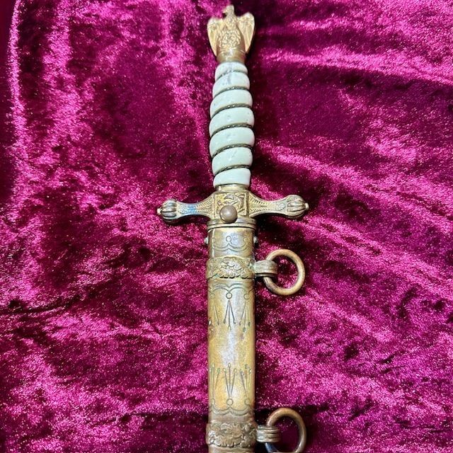 b2ap3_large_WW2-German-Naval-Dagger-6 ***New In***WW2 German Naval Officers Dagger by 'Carl Eickhorn' (1935-1941 Mark). - Armoury Antiques | Marlborough Antiques