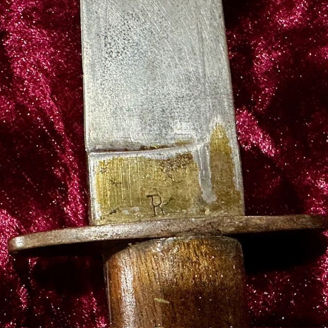 b2ap3_large_Armoury-Antiques-and-Militaria-Austro-Hungarian-Dagger-2 ***New In***WW1 Austro Hungarian Dagger and WW2 3rd Pattern FS Dagger. - Armoury Antiques | Marlborough Antiques