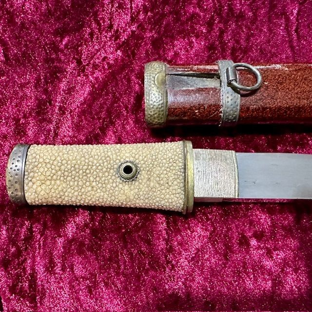 b2ap3_large_Armoury-Antiques-and-Militara-Shinshinto-Tanto-3 ***New In***Antique Shinshinto (1800-1868) Tanto in Koshirae. - Armoury Antiques | Marlborough Antiques