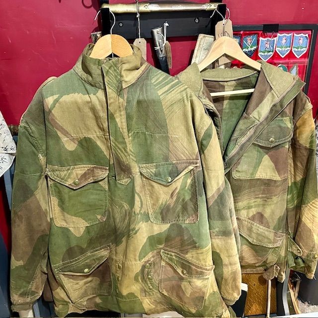 b2ap3_large_Armoury-Antiques-and-Militaria-Shop-WW2-Para-Denison-Smock-1 ***New In***Two (2) Rare WW2 Maker Marked and Dated (1942 (***NOW SOLD***)and 1944)) Para/ British Airborne Forces Denison Smocks. - Armoury Antiques | Marlborough Antiques