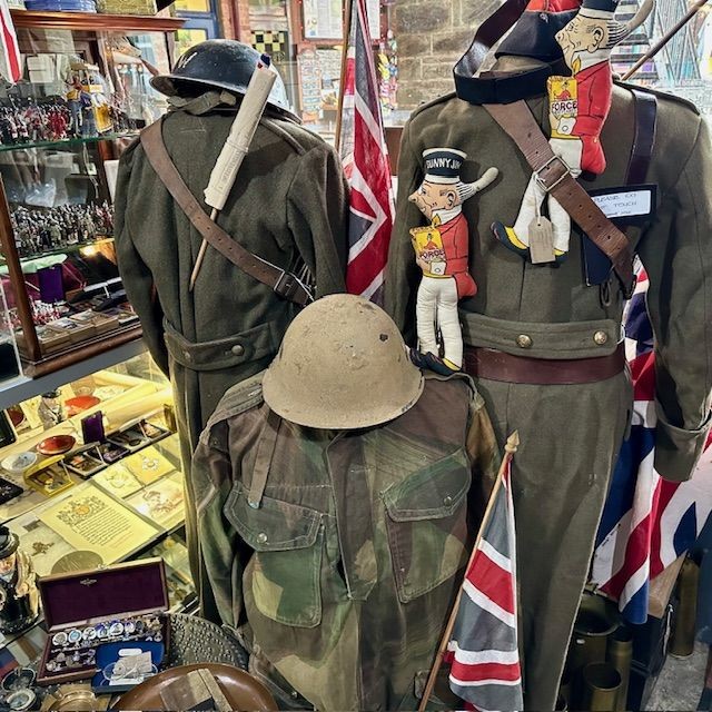 b2ap3_large_Armoury-Antiques-and-Militaria-7 *Armoury Antiques and Militaria* - Armoury Antiques | Marlborough Antiques