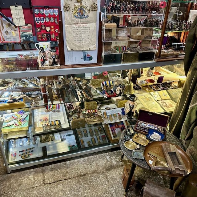 b2ap3_large_Armoury-Antiques-and-Militaria-8 *Armoury Antiques and Militaria* - Armoury Antiques | Marlborough Antiques