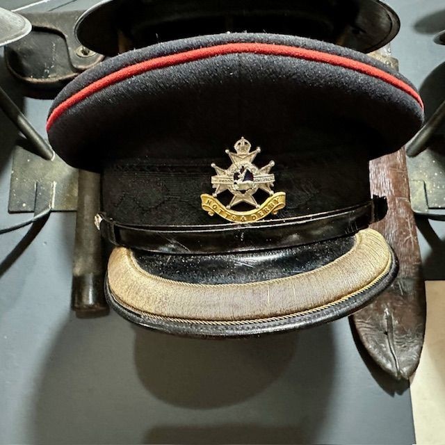 b2ap3_large_Sherwood-Foresters-Uniform-1 ***New In***Major/ Lieutenant Colonel McGuire Sherwood Foresters Uniforms, Hats and Side Cap. - Armoury Antiques | Marlborough Antiques