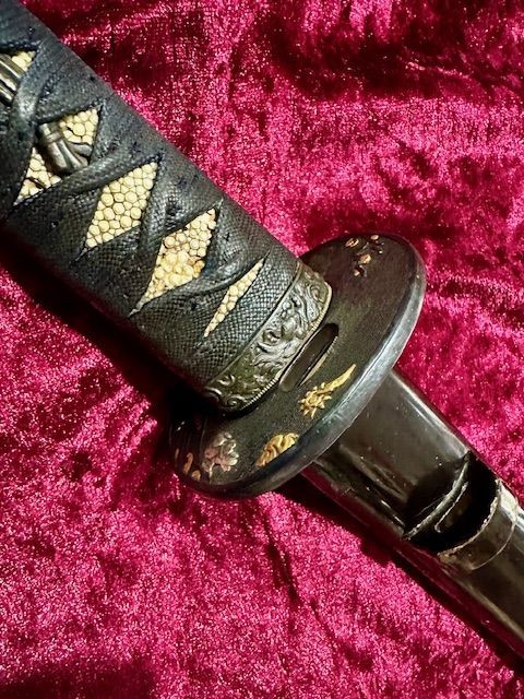 b2ap3_large_Fujiwara-Yukinaga-2 ***NOW SOLD***Kanbun Shinto Signed Wakizashi in Full Koshirae Signed 'Fujiwara Yukinaga' (藤原行長). - Armoury Antiques | Marlborough Antiques