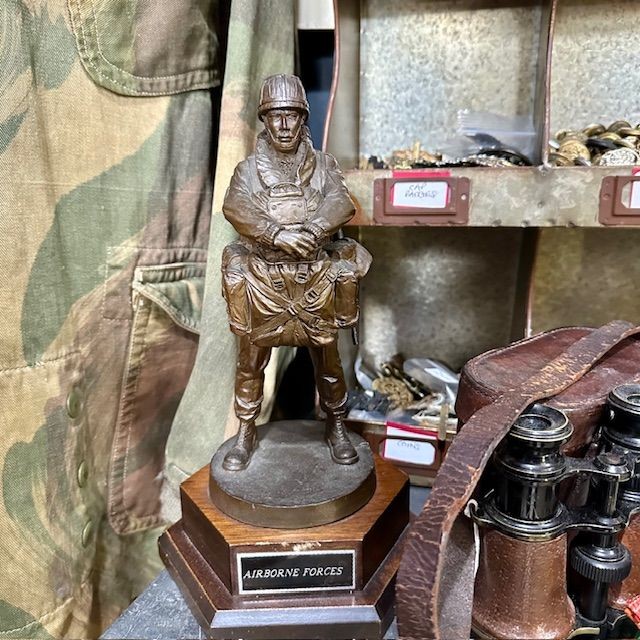 b2ap3_large_Para-Statue-1 ***Para Metal Statue (12"/ 30 cm Overal). - Armoury Antiques | Marlborough Antiques