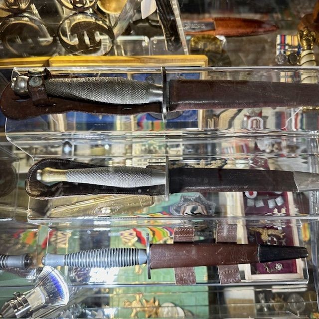 b2ap3_large_WW2-FS-Daggers ***WW2 FS Daggers - 1st, 2nd and 3rd Patterns in Stock*** - Armoury Antiques | Marlborough Antiques