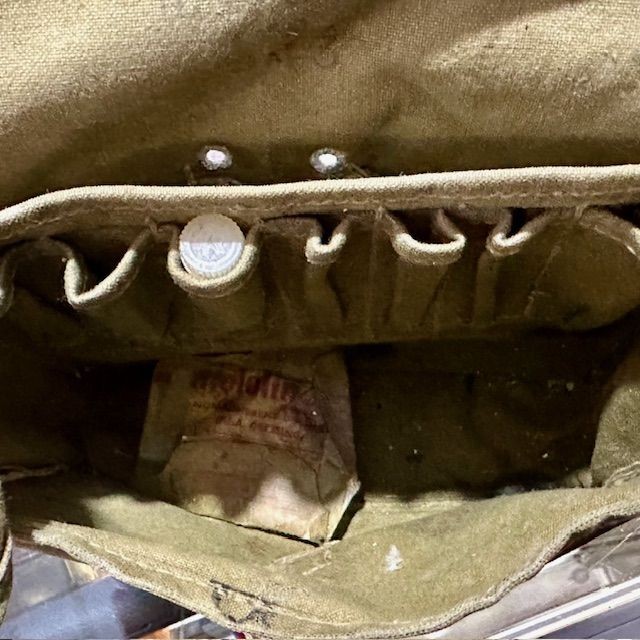 b2ap3_large_WW2-1943-Aircraft-First-Aid-Bag-4 ***New In***WW2 Air Ministry '1943' Dated and Maker Marked 'Aircraft' Medic Canvas Bag. - Armoury Antiques | Marlborough Antiques