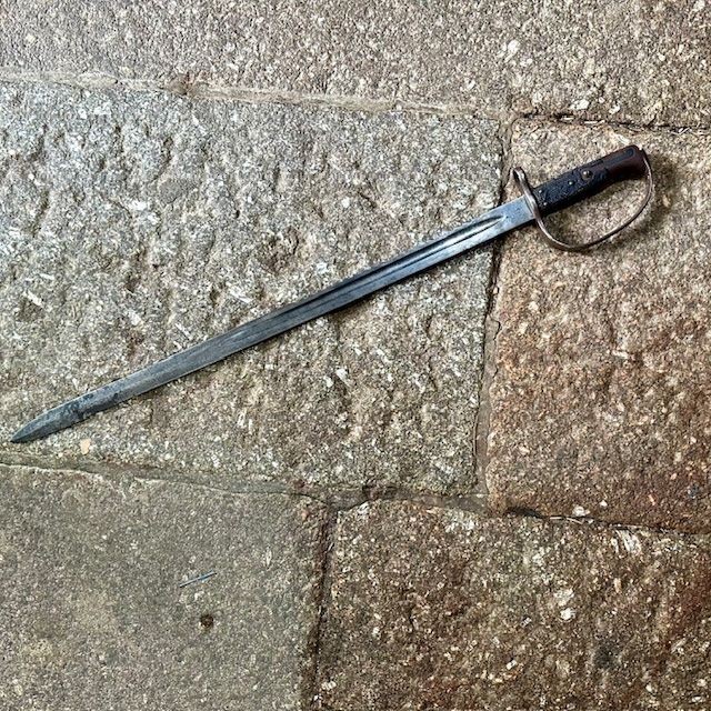 b2ap3_large_Martini-Henry-Bayonet-1 ***New In***c1879 Martini-Henry Artillery/ Pioneer Sword Bayonet. - Armoury Antiques | Marlborough Antiques