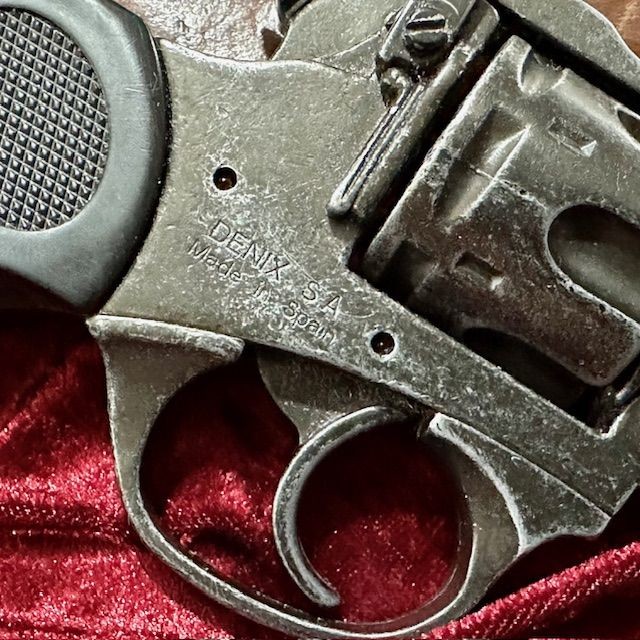 b2ap3_large_Boar-War-Holster-and-MKIV-Revolver--5 ***New In***c1899-1902 Boar War Period Open Top Holster with 'Denix' MKIV Display Revolver. - Armoury Antiques | Marlborough Antiques