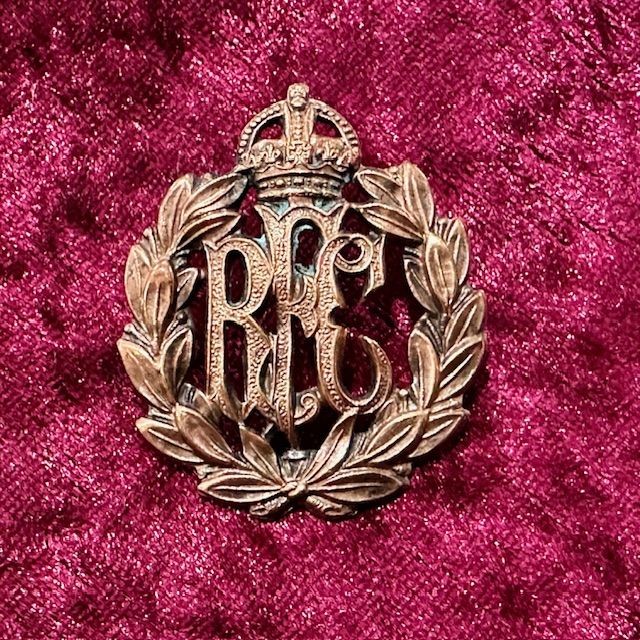 b2ap3_large_WW1-RFC-Cap-Badge-2 ***New In***Two (2) WW1 Royal Flying Corp Cap Badges. - Armoury Antiques | Marlborough Antiques