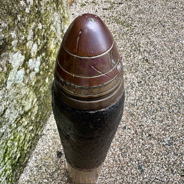 b2ap3_large_WW1-British-Complete-Shell-with-Type-80-Fuse-5 ***NOW SOLD***WW1 Inert British Complete Shell with Type 80 Timed Fuse. - Armoury Antiques | Marlborough Antiques