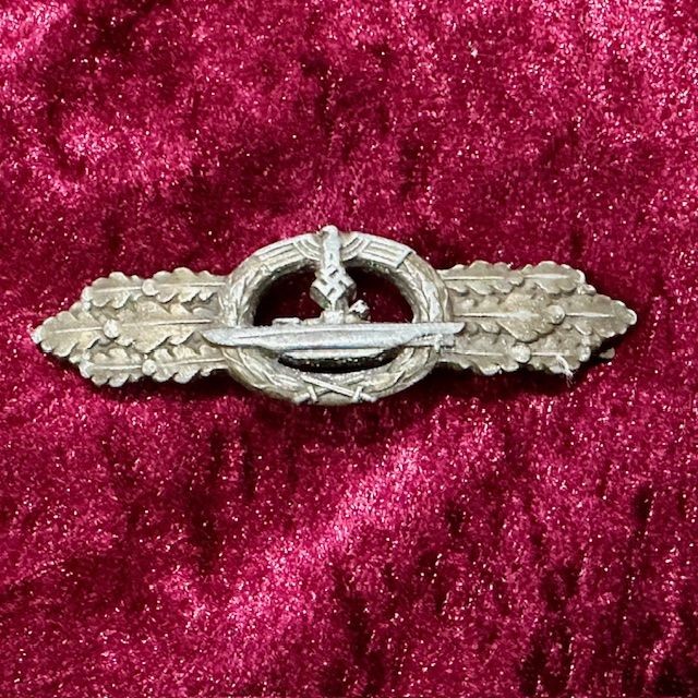 b2ap3_large_WW2-German-U-Boat-Clasp-in-Silver-1 ***NOW SOLD***A Rare WW2 German U-Boat Clasp in Silver. - Armoury Antiques | Marlborough Antiques