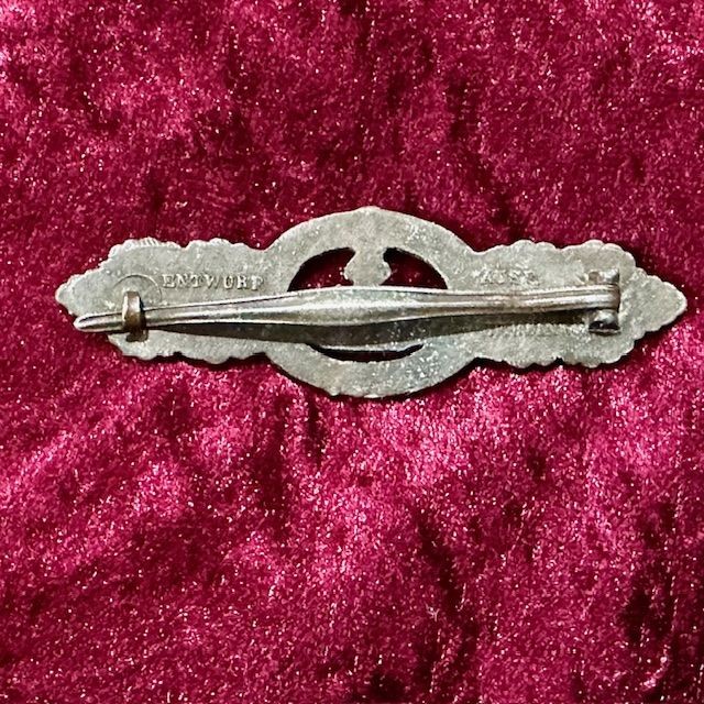b2ap3_large_WW2-German-U-Boat-Clasp-in-Silver-2 ***NOW SOLD***A Rare WW2 German U-Boat Clasp in Silver. - Armoury Antiques | Marlborough Antiques
