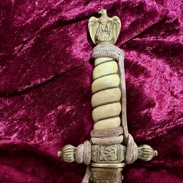 b2ap3_large_Armoury-Antiques-and-Militaria-1 ***A Unique and Uber Rare WW2 German Naval Officer's Dagger*** - Armoury Antiques | Marlborough Antiques