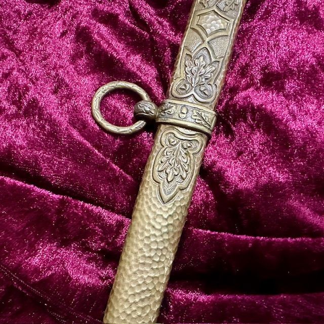 b2ap3_large_Armoury-Antiques-and-Militaria-11 ***A Unique and Uber Rare WW2 German Naval Officer's Dagger*** - Armoury Antiques | Marlborough Antiques