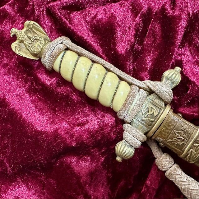 b2ap3_large_Armoury-Antiques-and-Militaria-13 ***A Unique and Uber Rare WW2 German Naval Officer's Dagger*** - Armoury Antiques | Marlborough Antiques