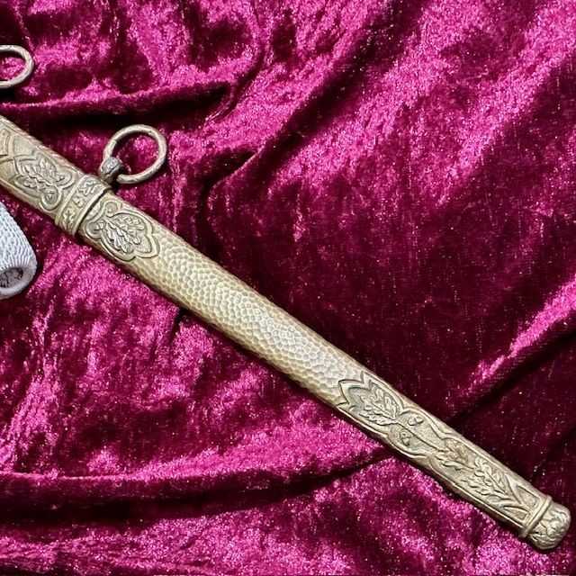 b2ap3_large_Armoury-Antiques-and-Militaria-15 ***A Unique and Uber Rare WW2 German Naval Officer's Dagger*** - Armoury Antiques | Marlborough Antiques