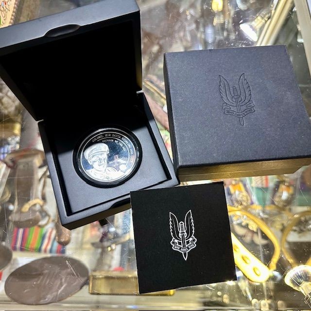 b2ap3_large_SAS-Silver-Medallion-1 ***New In***SAS Silver Cased Medallion (855/999). - Armoury Antiques | Marlborough Antiques