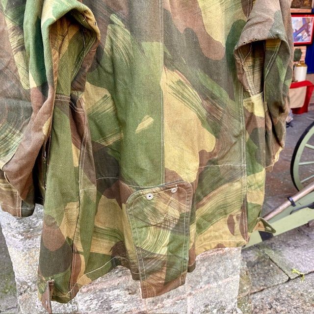 b2ap3_large_Para-Smock-2 ***New In***Superb 1951 Dated Para Smock WD Marked and Dated. - Armoury Antiques | Marlborough Antiques