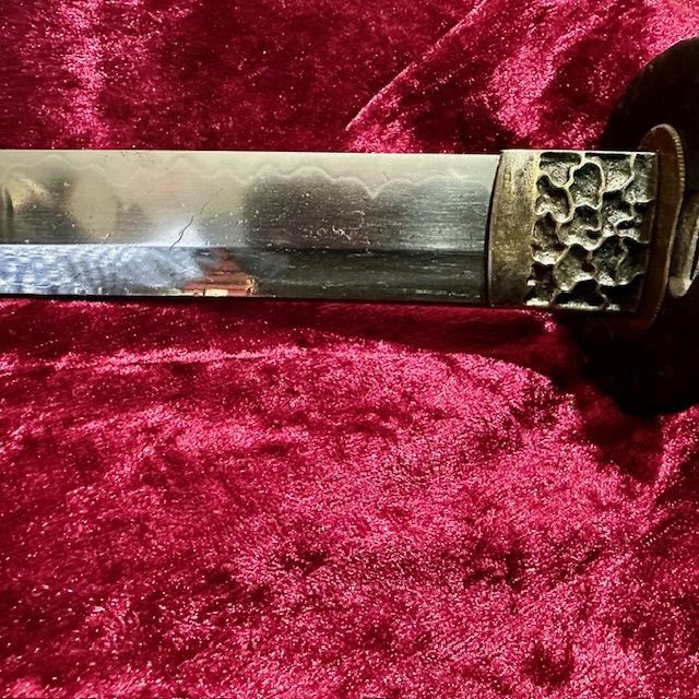 b2ap3_large_Kanemoto-School-Wakizashi-3 ***NOW SOLD***c1700 Mino-Den Kanemoto School Fully Mounted Wakizashi. - Armoury Antiques | Marlborough Antiques