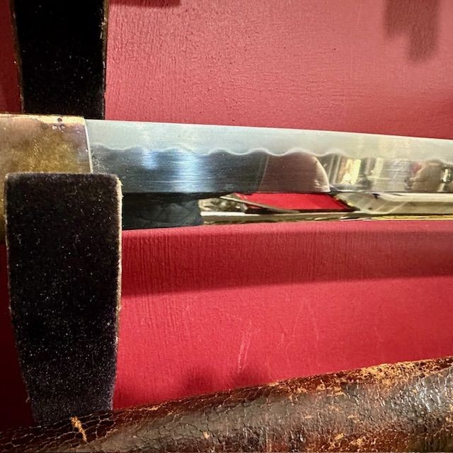 b2ap3_large_Kumazawa-Kanetoshi-7 ***NOW SOLD***WW2 Officers Sword by 'Kumazawa Kanetoshi' (熊沢兼俊). - Armoury Antiques | Marlborough Antiques