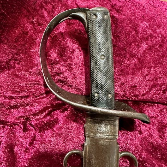 b2ap3_large_1885-Cavalry-Sword-1 ***NOW SOLD***An 1885 Cavalry Trooper's Sword by 'Robert Mole'. - Armoury Antiques | Marlborough Antiques