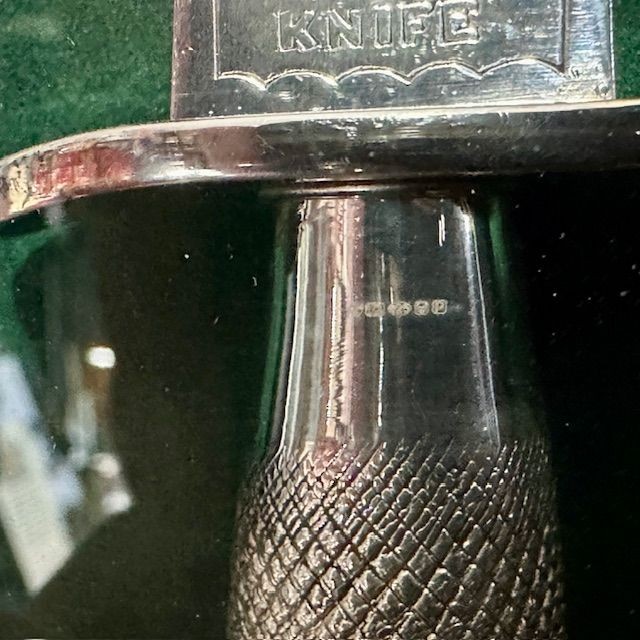 b2ap3_large_FS-Dagger-Solid-Silver-5 ***NOW SOLD***Royal Marines 350th Anniversary (1664-2014) Solid Silver (Hallmarked) Special Presentation 1st Pattern FS Dagger. - Armoury Antiques | Marlborough Antiques