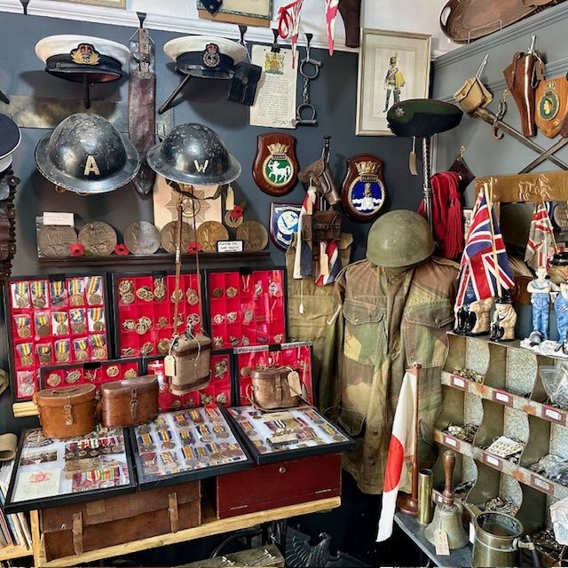 b2ap3_large_Armoury-Antiques-and-Militaria-7 ***A Warm Welcome Awaits You Here at Armoury Antiques and Militaria*** - Armoury Antiques | Marlborough Antiques