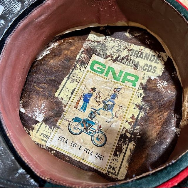 b2ap3_large_Boxed-Duke-of-Cornwall-Light-Infantry-Colonels-3 ***New In***Boxed Duke of Cornwall's Light Infantry (DCLI) Colonel's Cap. - Armoury Antiques | Marlborough Antiques