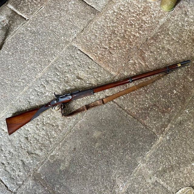 b2ap3_large_Zulu-War-Period-Enfield-Snider-Rifle-1 ***New In***British Zulu War Period .577 Snider&ndash;Enfield Breech-Loading Rifle by 'VEISEY & SON (1868), 105 MOOR STREET, BIRMINGHAM'. - Armoury Antiques | Marlborough Antiques