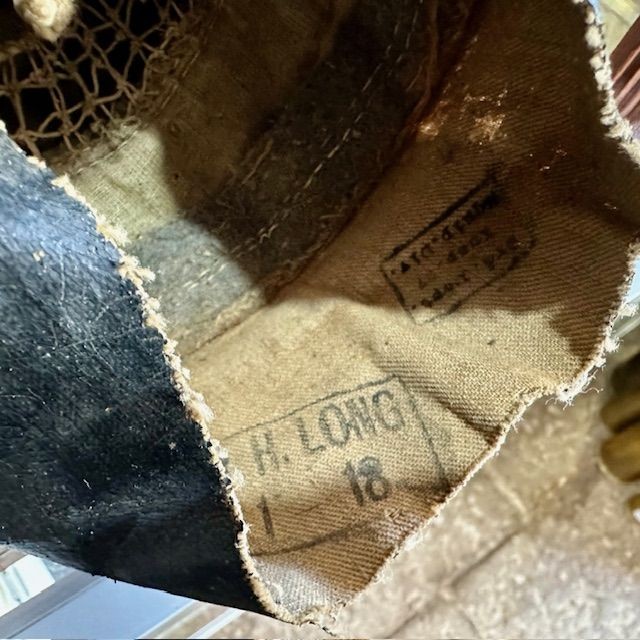 b2ap3_large_WW1-US-Brodie-Helmet-2 ***BOTH NOW SOLD***WW1 British and US Brodie Helmets. - Armoury Antiques | Marlborough Antiques