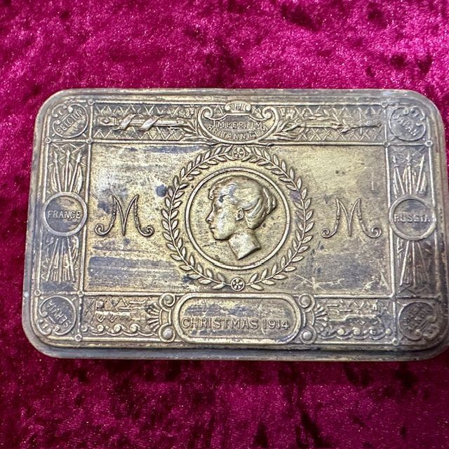 b2ap3_large_WW1-Princess-Mary-Tin-1 ***New In***WW1 Princess Mary Tins with Original Contents. - Armoury Antiques | Marlborough Antiques