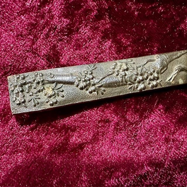 b2ap3_large_Kozuka-2-3 ***KOZUKA NOW SOLD***Japanese Sword Fittings, Books, Sword Bags, Kozuka, Shingunto Fittings, Sageo, Hatome, Cleaning Accessories and Lots More Besides. - Armoury Antiques | Marlborough Antiques