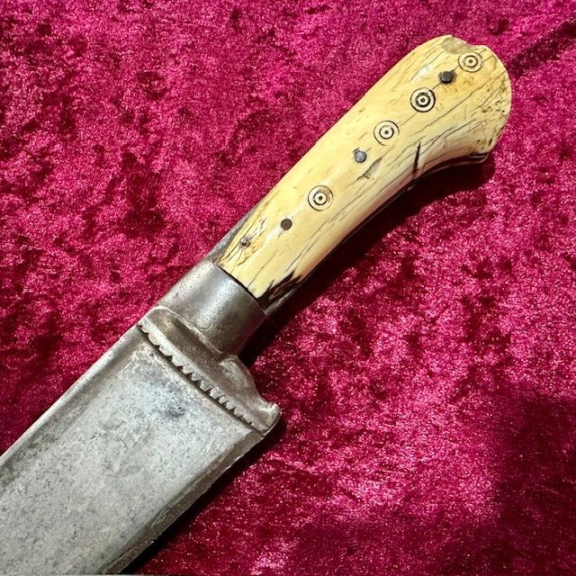 b2ap3_large_Antique-Kyber-Sword-1 ***New In***A Few Antique Items Just Arrived... - Armoury Antiques | Marlborough Antiques